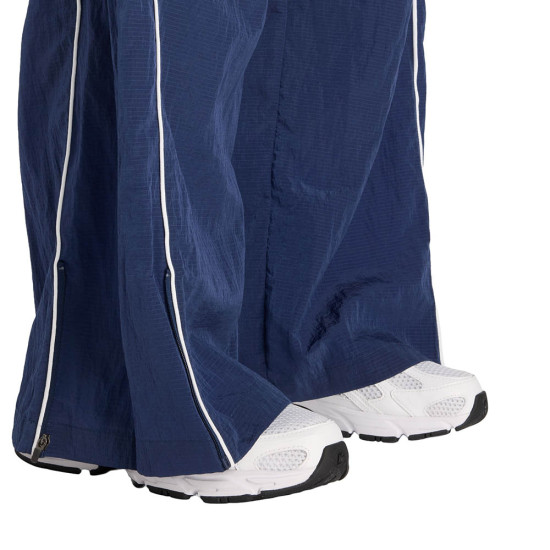 New Balance Γυναικείο παντελόνι Sport Legacy Pant